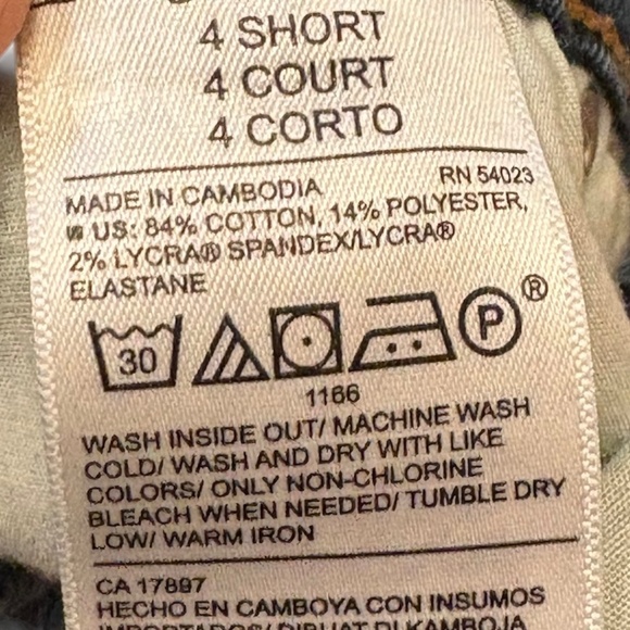 Old Navy Midrise Handmade Floral Embroidery Petite Jeans Size 4 - Picture 4 of 4